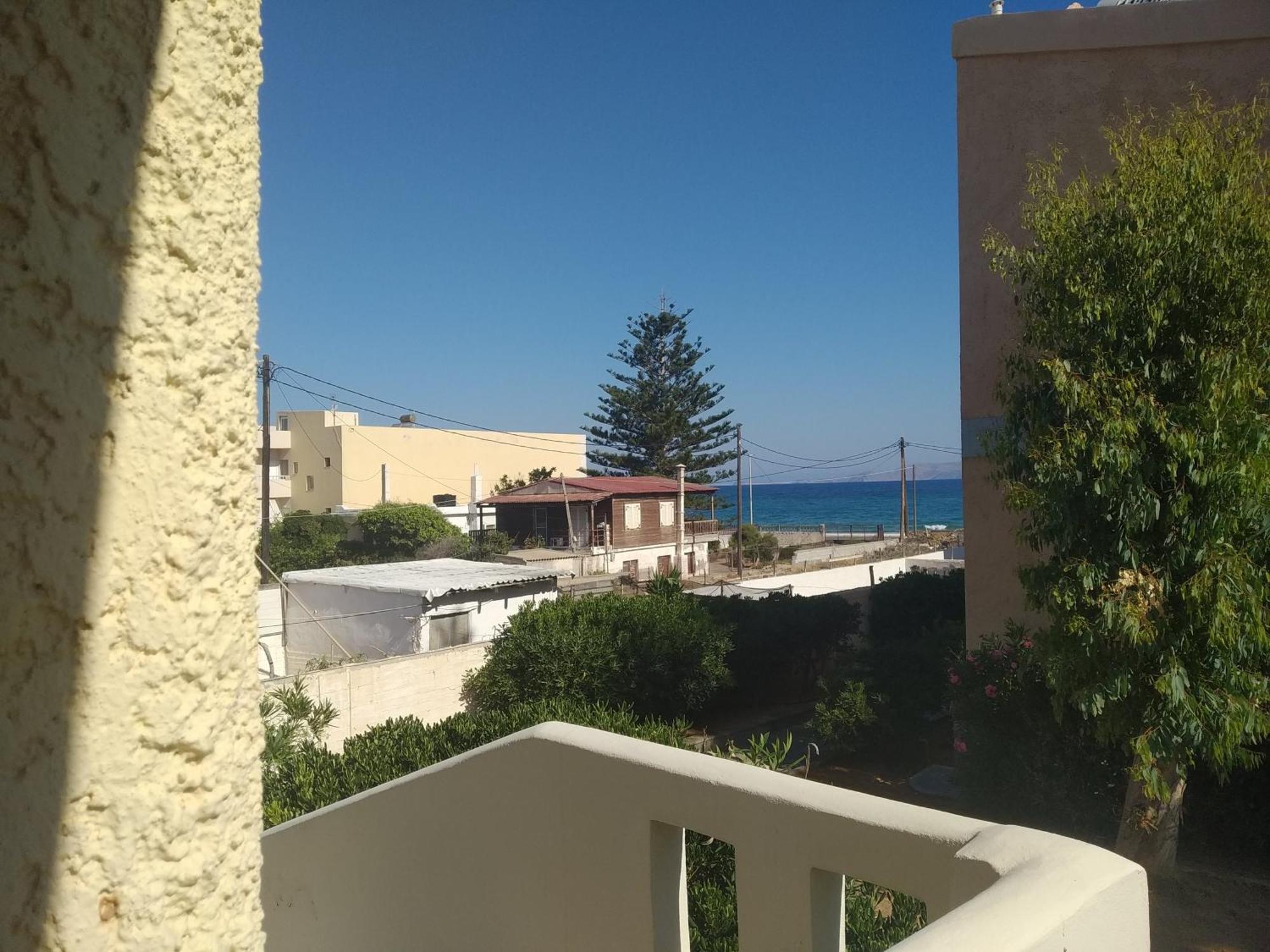 Niros Beachfront Aparthotel Kokkini Hani エクステリア 写真