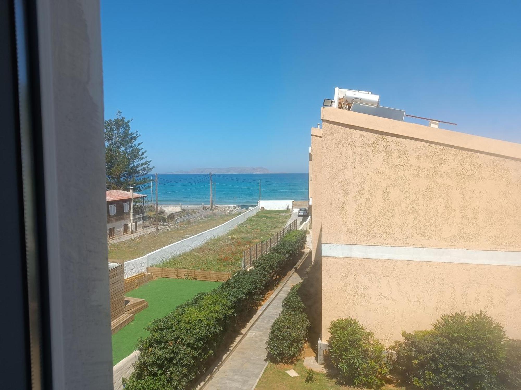Niros Beachfront Aparthotel Kokkini Hani 部屋 写真