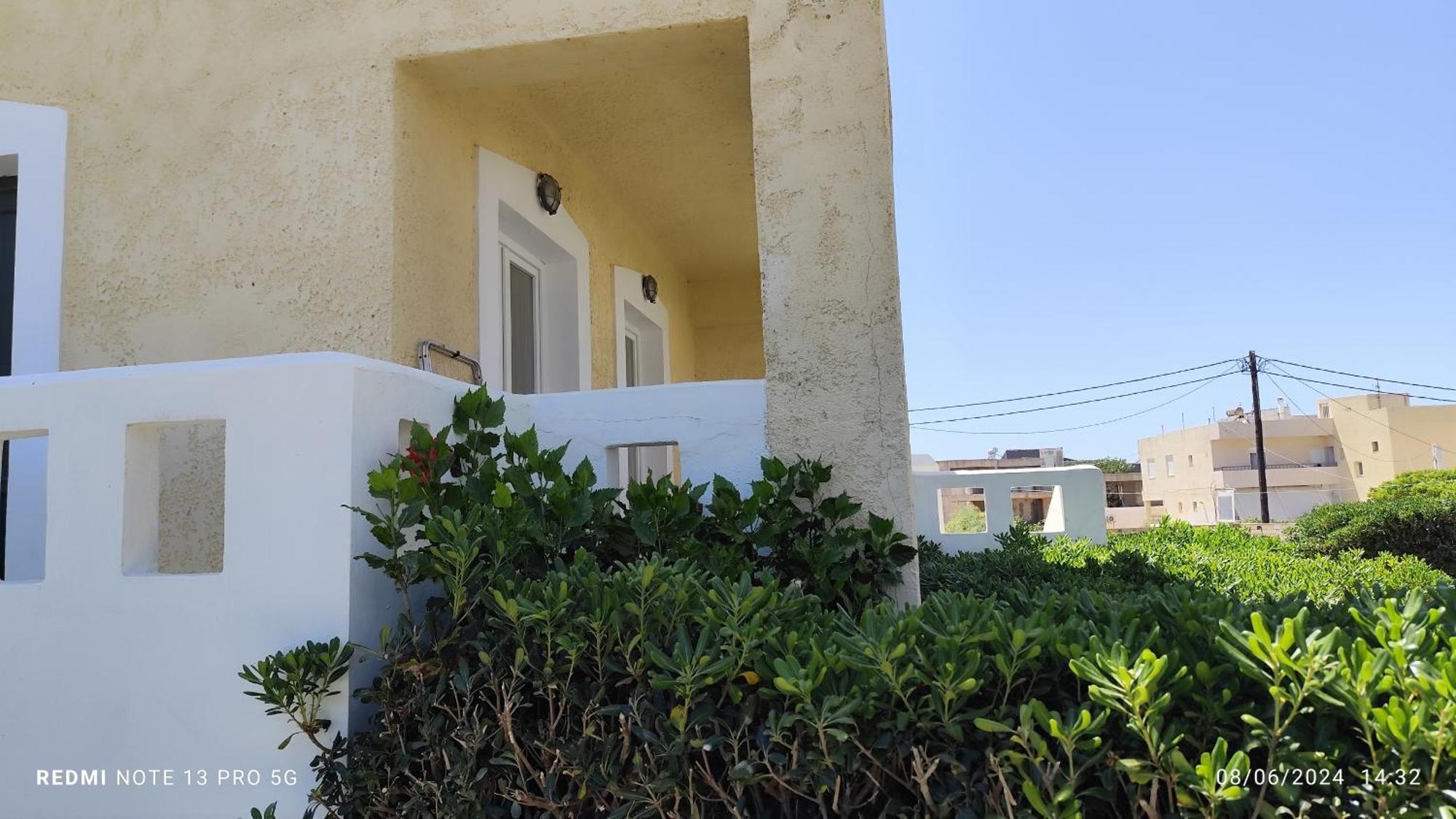 Niros Beachfront Aparthotel Kokkini Hani エクステリア 写真