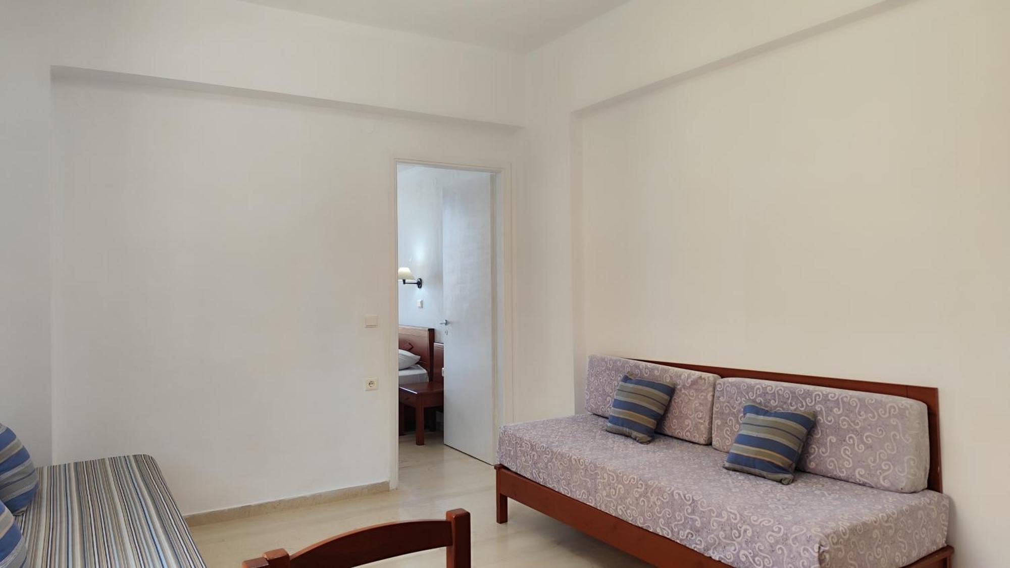 Niros Beachfront Aparthotel Kokkini Hani 部屋 写真