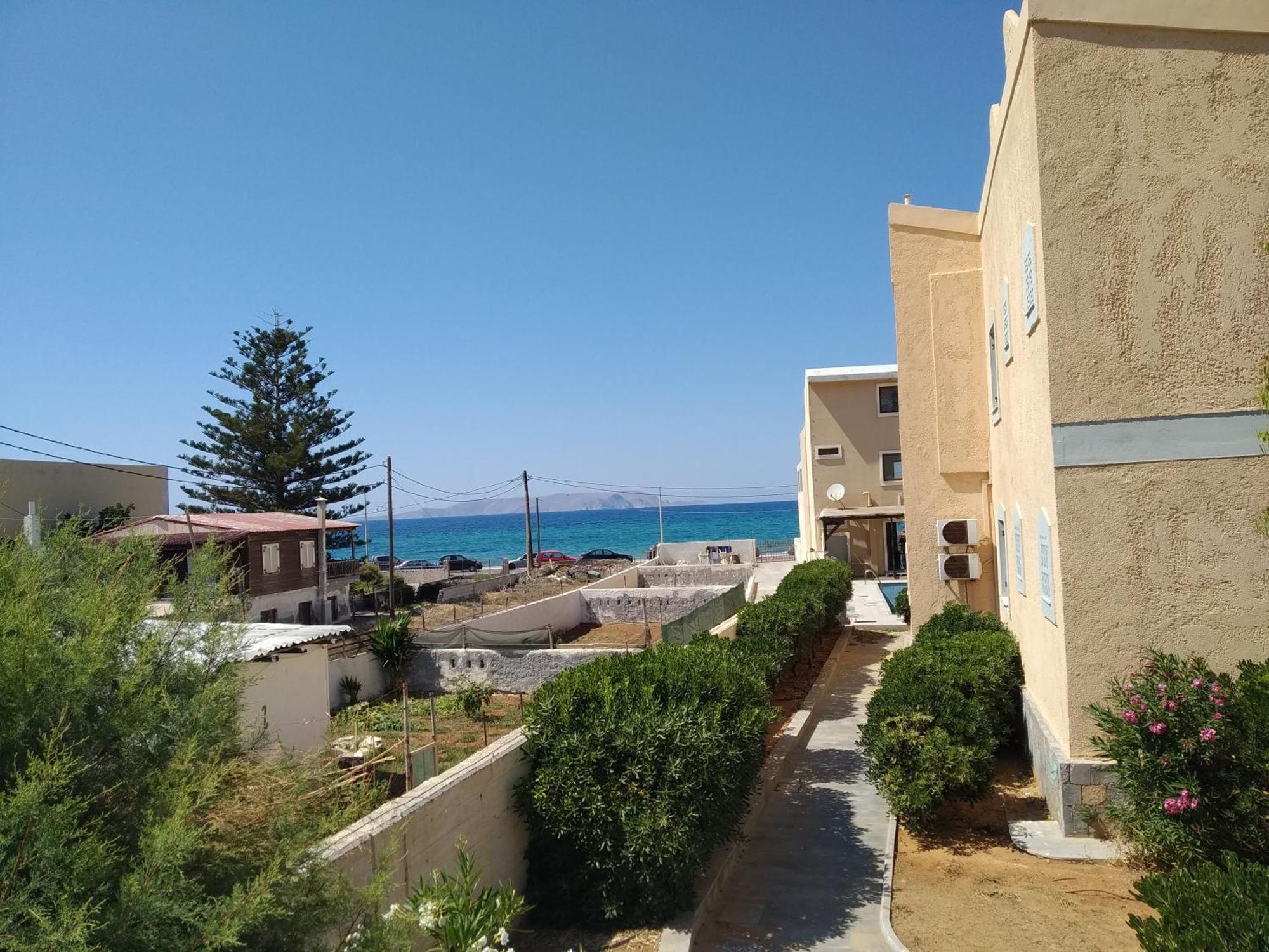 Niros Beachfront Aparthotel Kokkini Hani エクステリア 写真